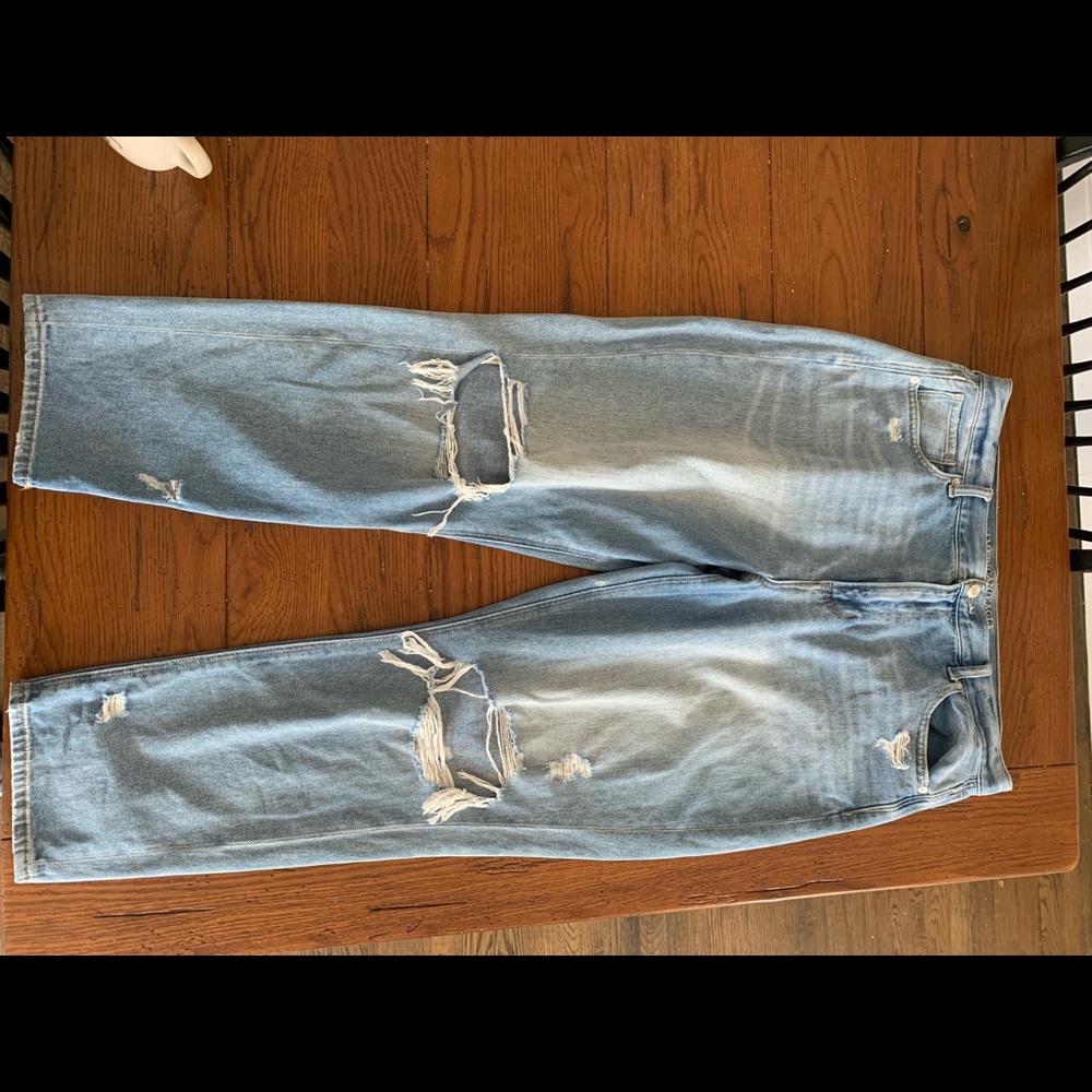 American Eagle Mom Jeans